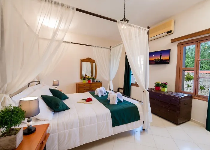 Apartment Emerald Dream House